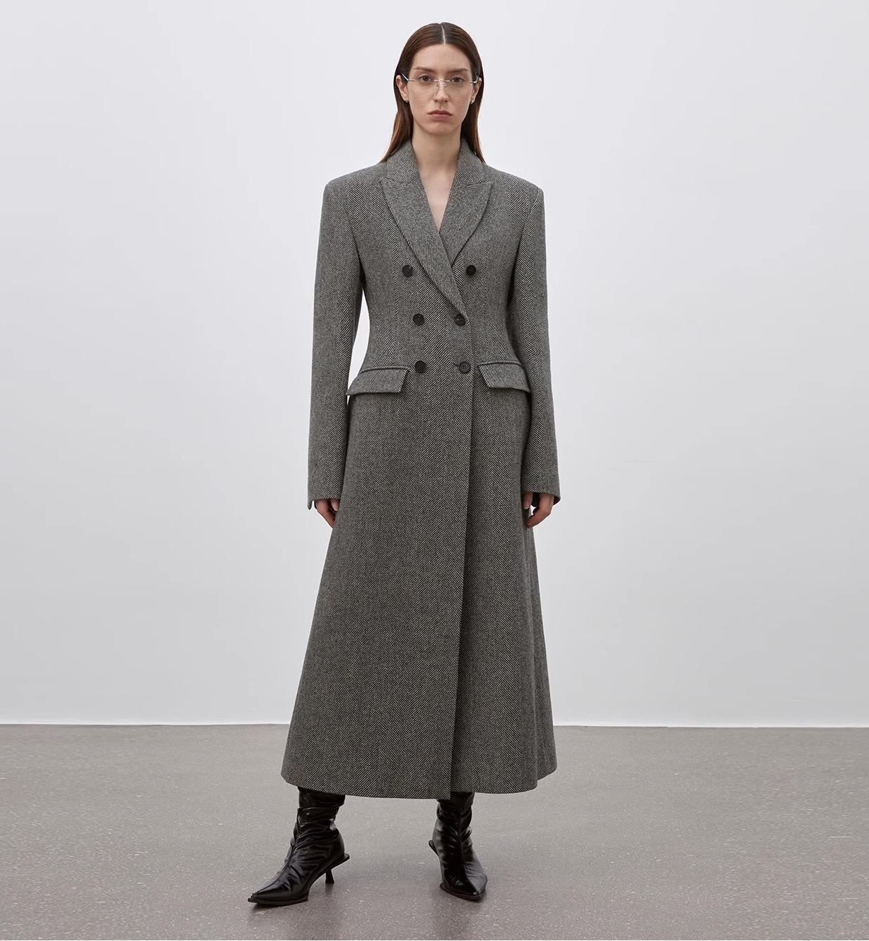 "After the Dawn" Defined Coat With Suit Collar