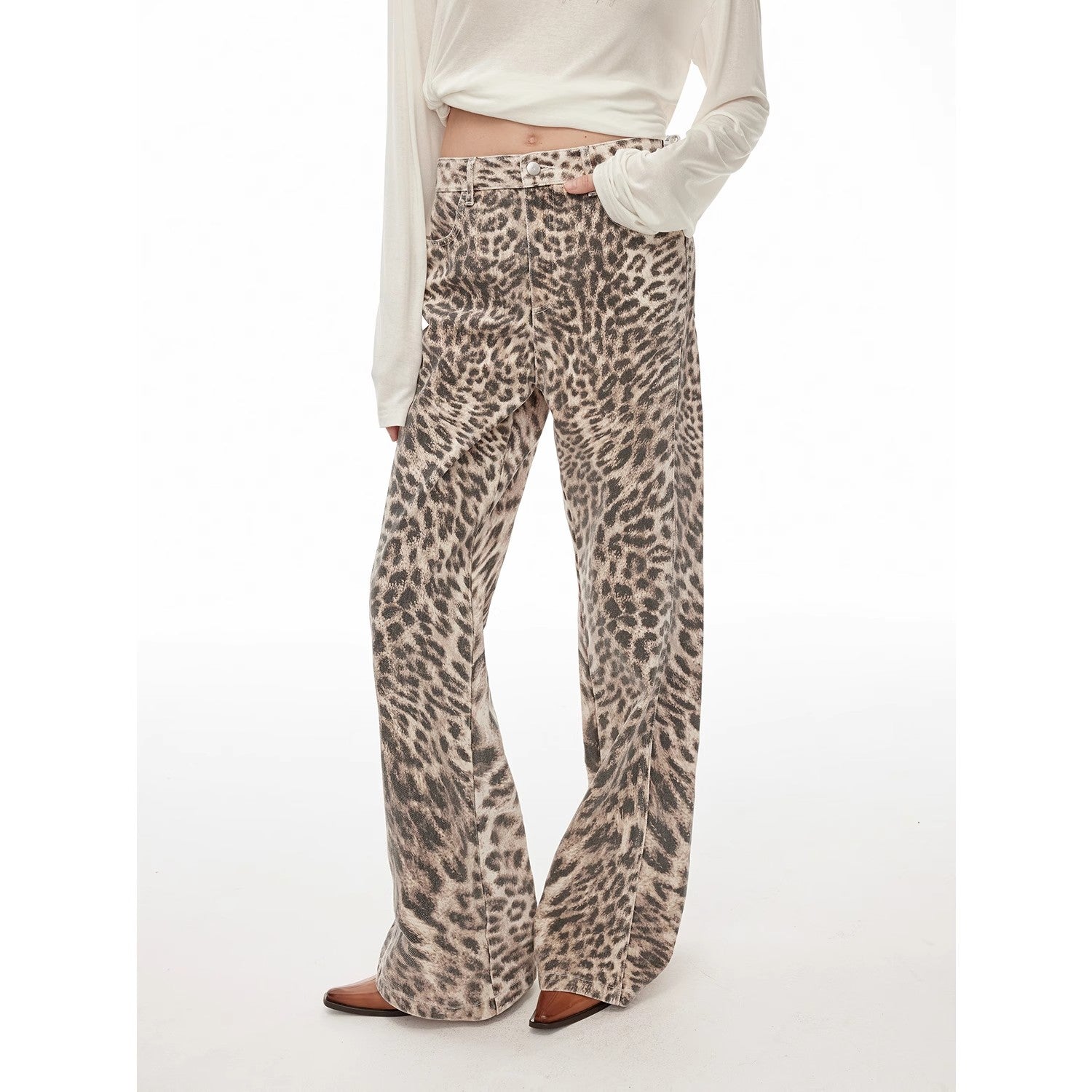 “Wild Roar” Leopard Print Straight-Leg Bootcut Jeans