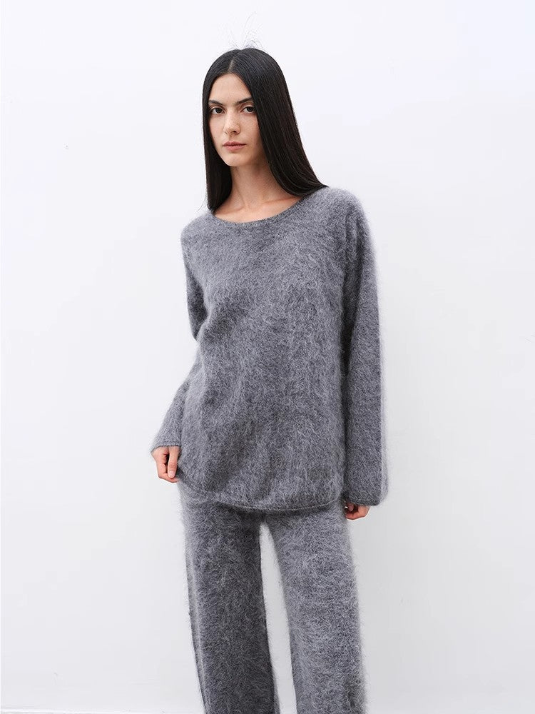 Cashmere Loose-Fit Sweater and Pants Set