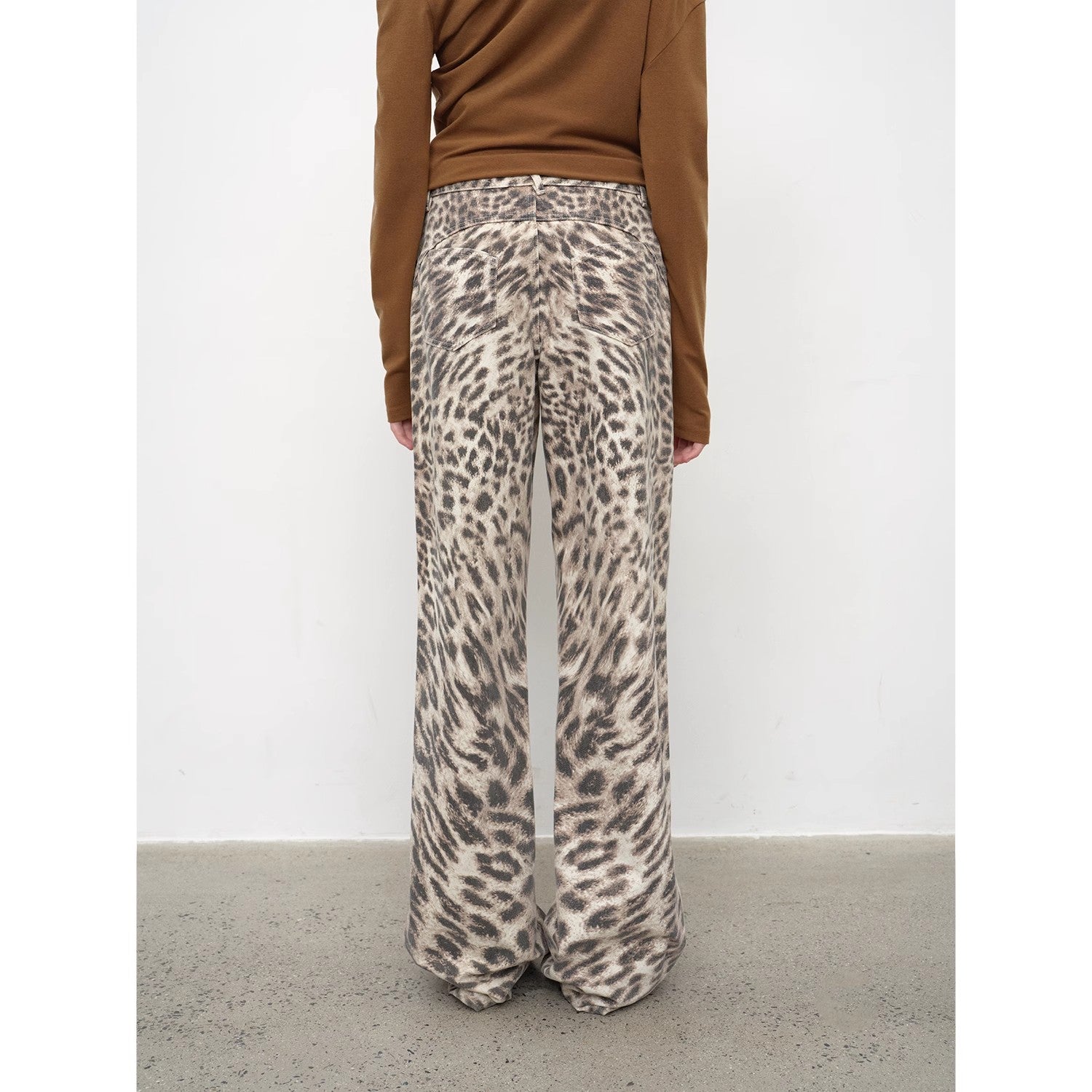 “Wild Roar” Leopard Print Straight-Leg Bootcut Jeans