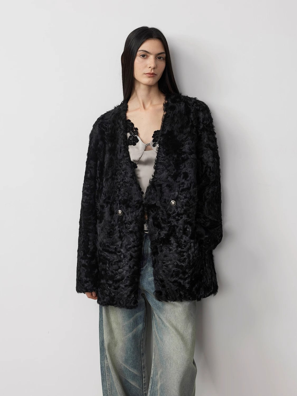 "Blizzard Urban" Two-Color Lamb Fur Coat