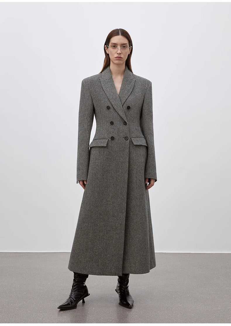 "After the Dawn" Defined Coat With Suit Collar