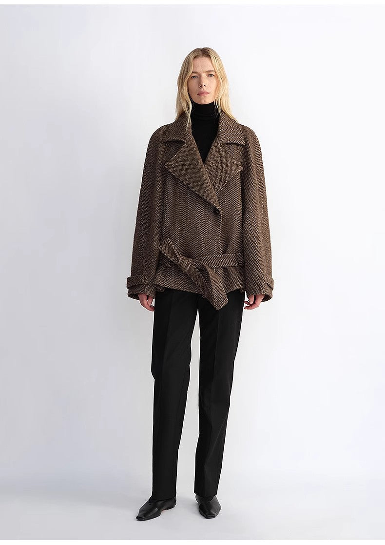 "Warm Cocoon" Italian Wool Short Coat