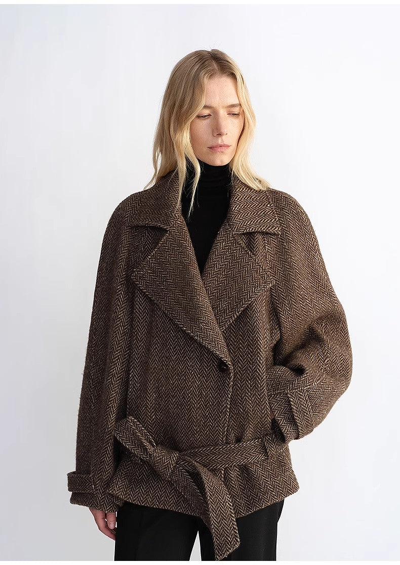 "Warm Cocoon" Italian Wool Short Coat