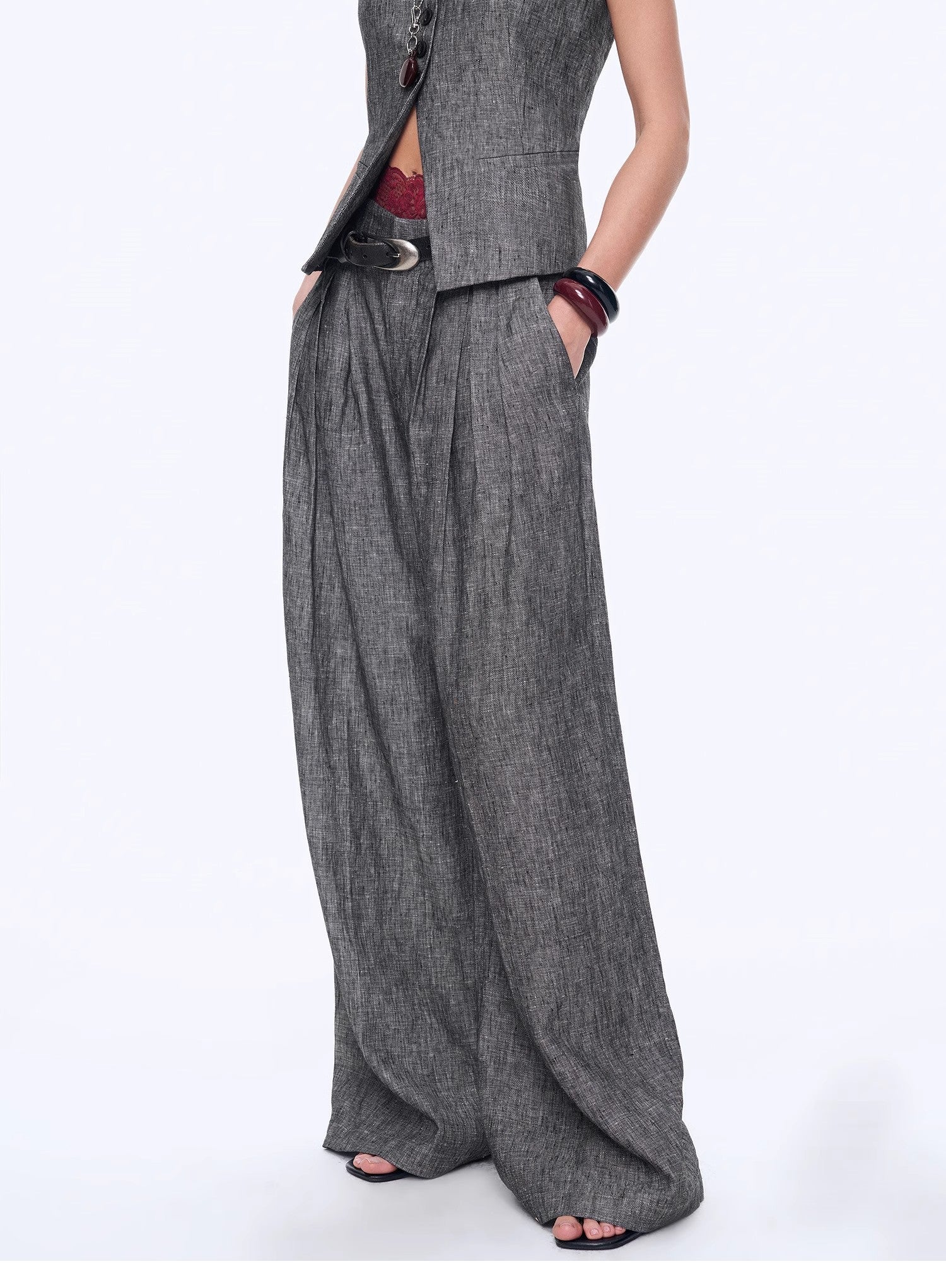 "Old Money" Linen Draped Vest and Trousers Suit