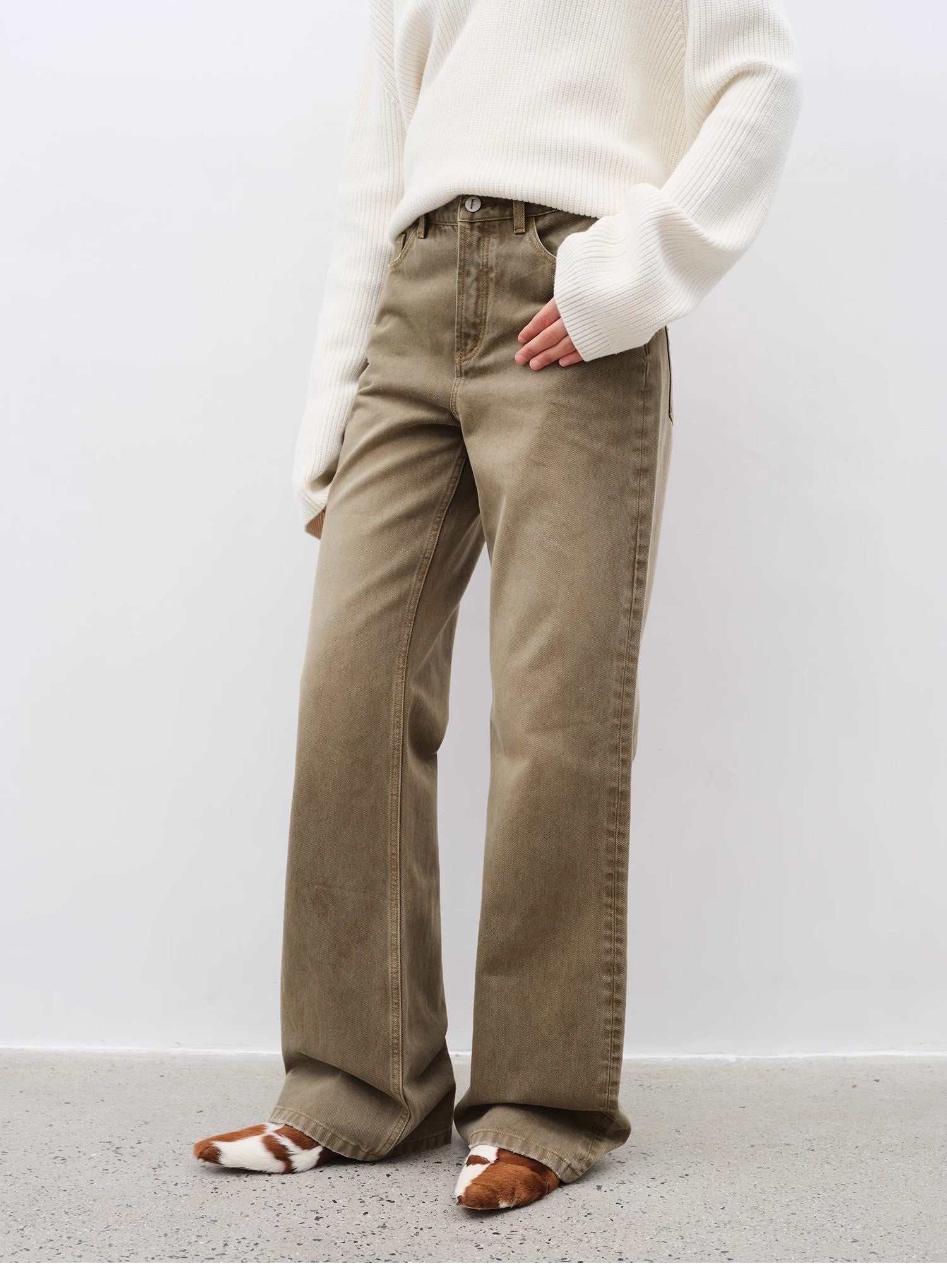 "Flare Mark" Slim-Fit Flared Jeans