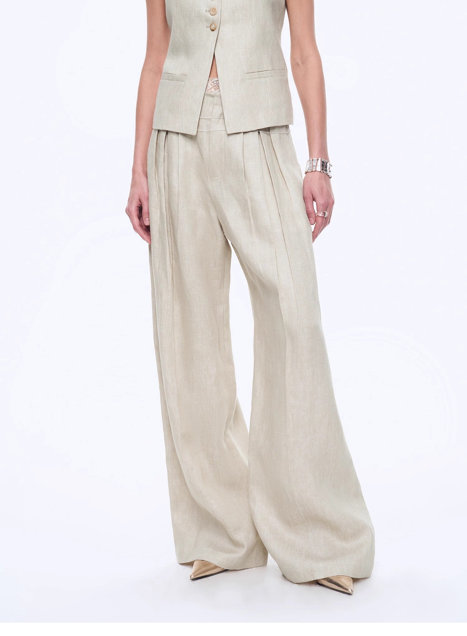 "Old Money" Linen Draped Vest and Trousers Suit