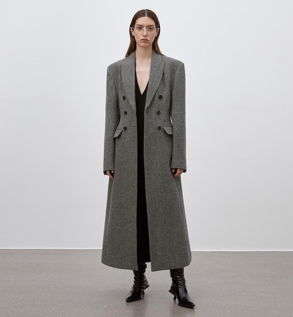 "After the Dawn" Defined Coat With Suit Collar