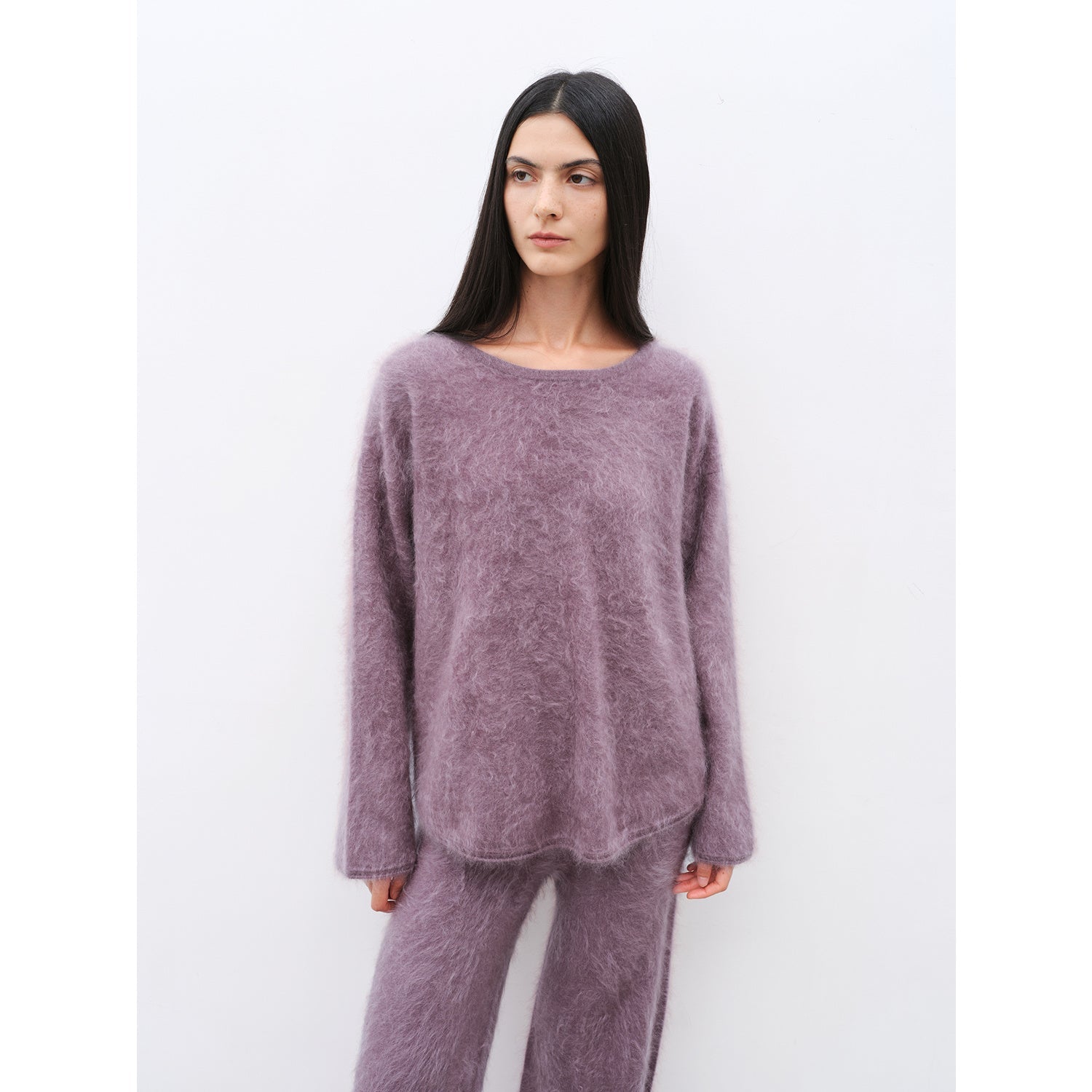 Cashmere Loose-Fit Sweater and Pants Set