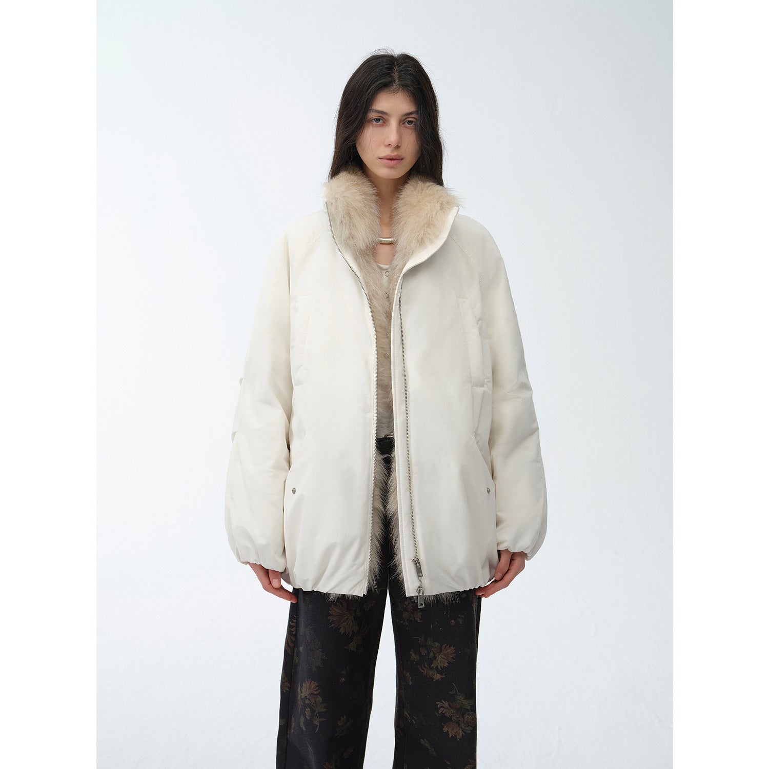 "Warm Dialogue" Two-Tone Fox Fur Collar Detachable Mid-Length Down Parka