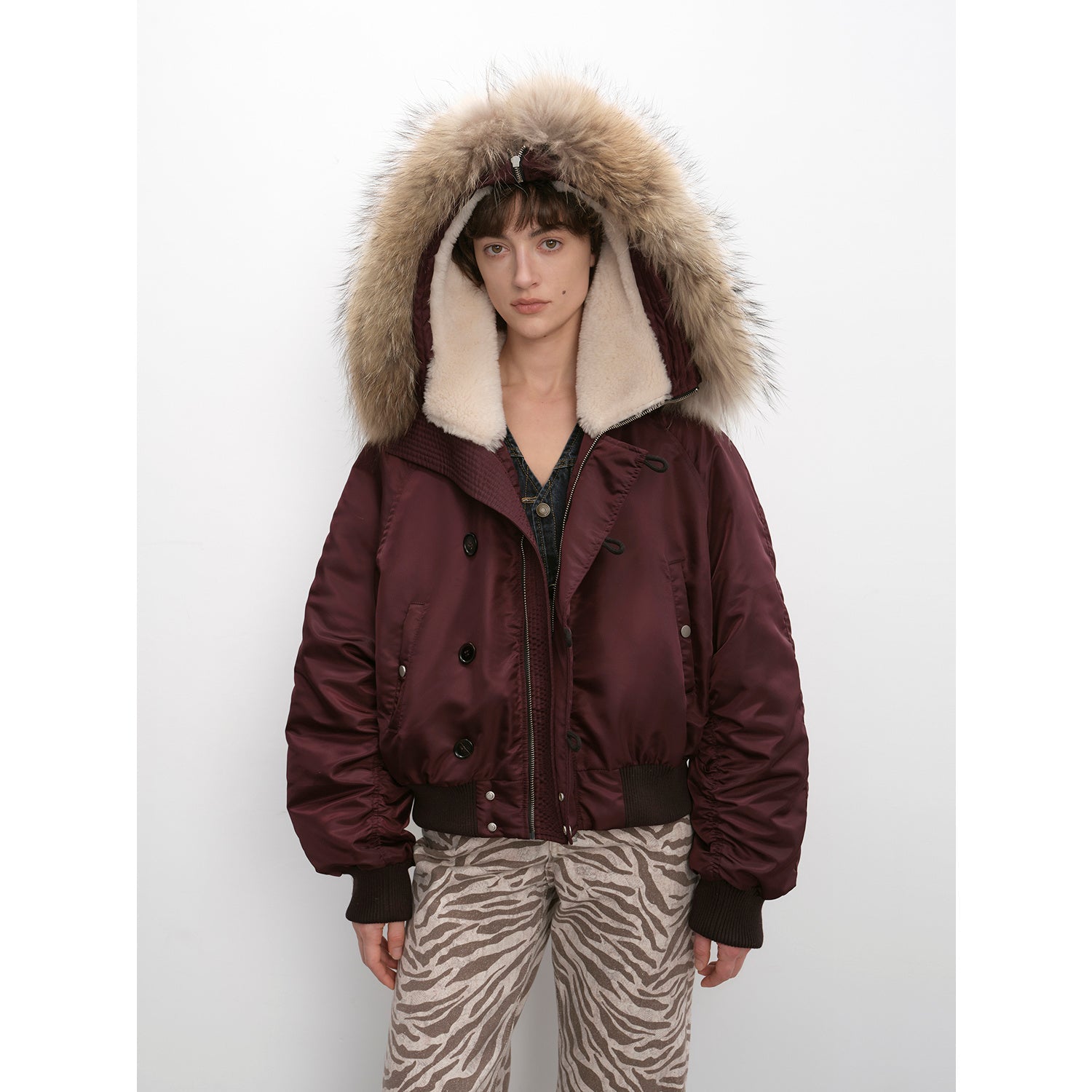 “Cool and Sharp” Raccoon Fur Collar Jacket