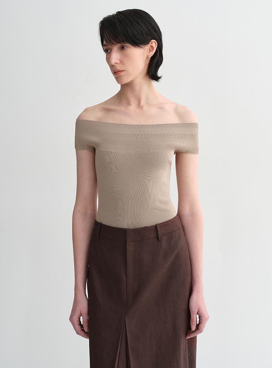 Mulberry Silk Blended One-Shoulder Strapless Top