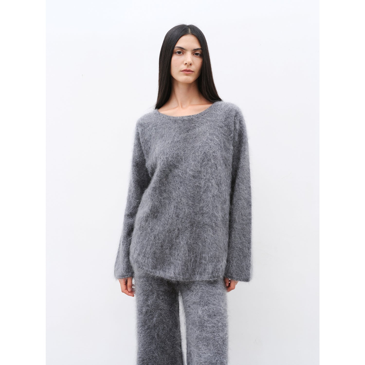 Cashmere Loose-Fit Sweater and Pants Set