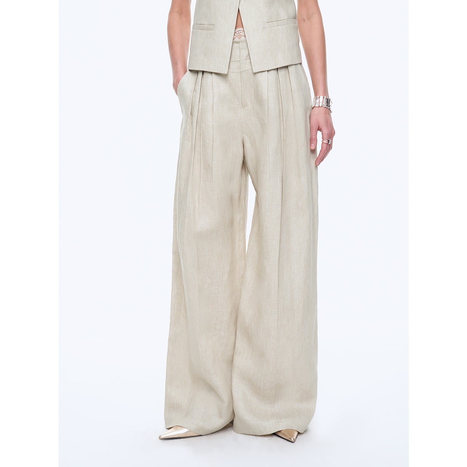 "Old Money" Linen Draped Vest and Trousers Suit